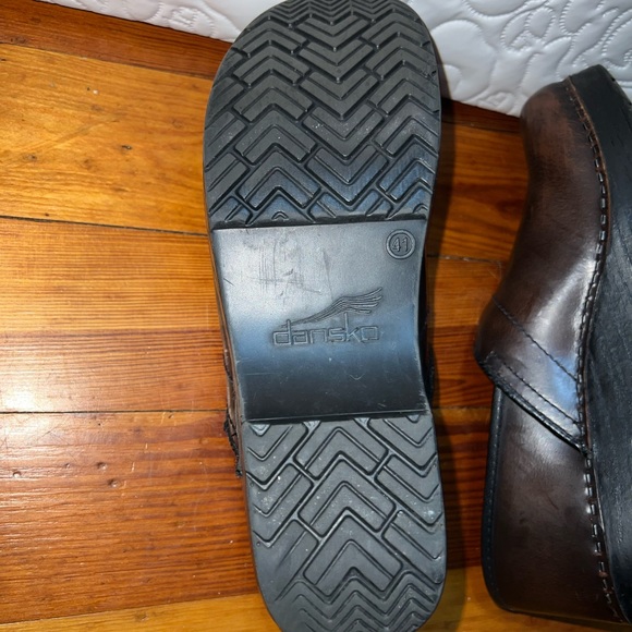 Dansko Pro XP clogs - Picture 3 of 4